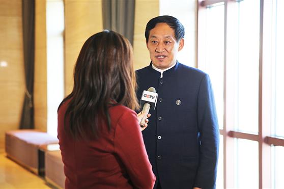 金天国际出席2020-2021中国经济年会，为构建新发展格局开放新支点