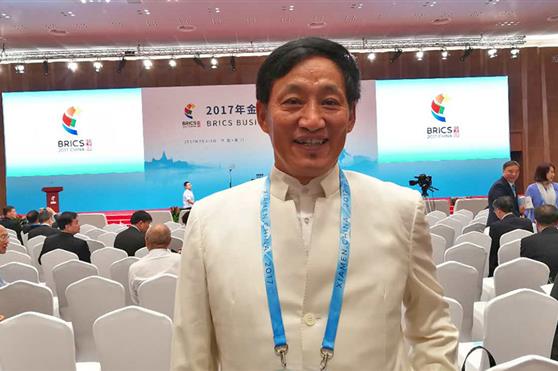 金天国际载誉金砖荣耀归来，开创下个金色十年，全面实现雪莲养护产业化发展目标
